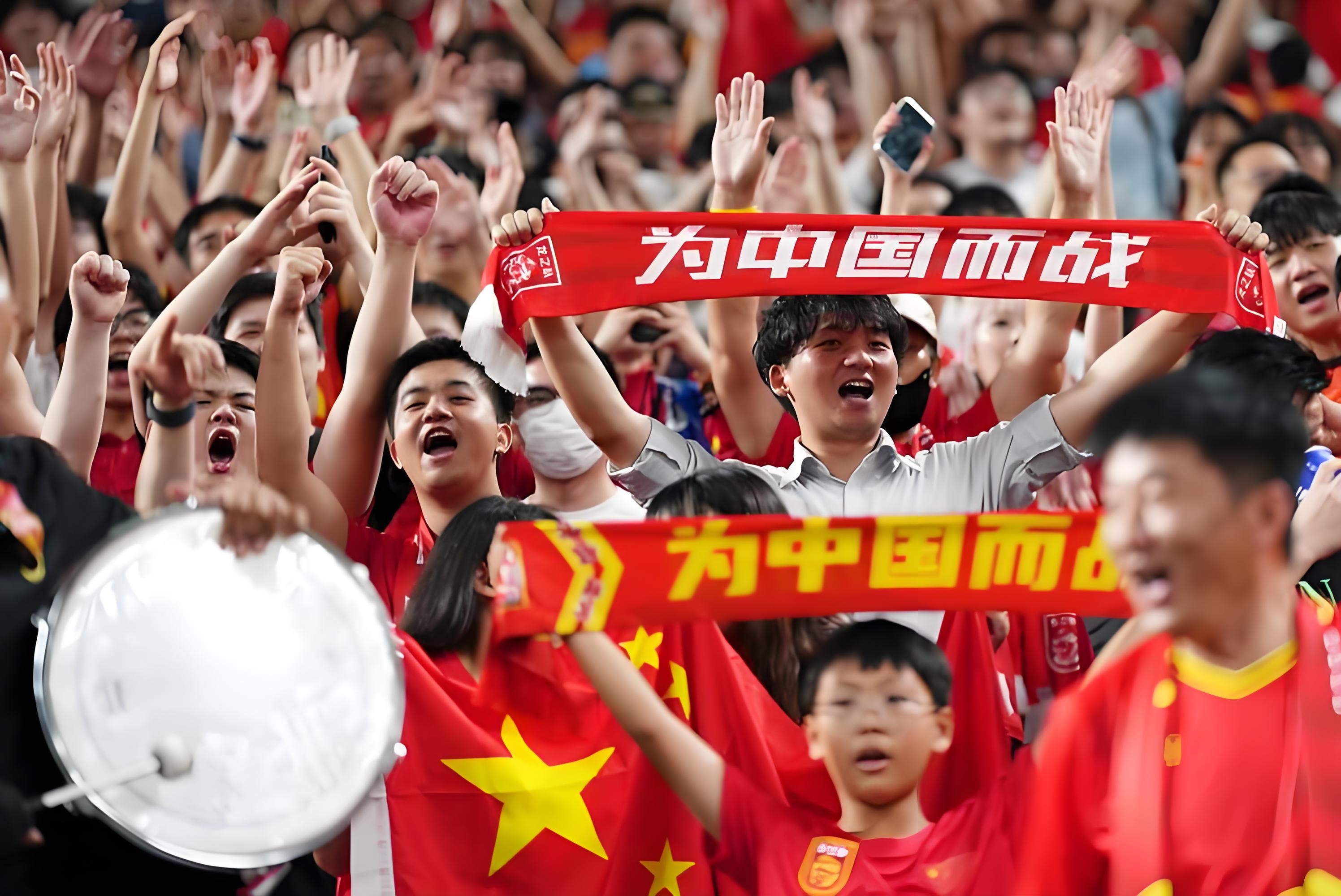 aoa体育新闻-中国队在国际足球比赛中崭露头角