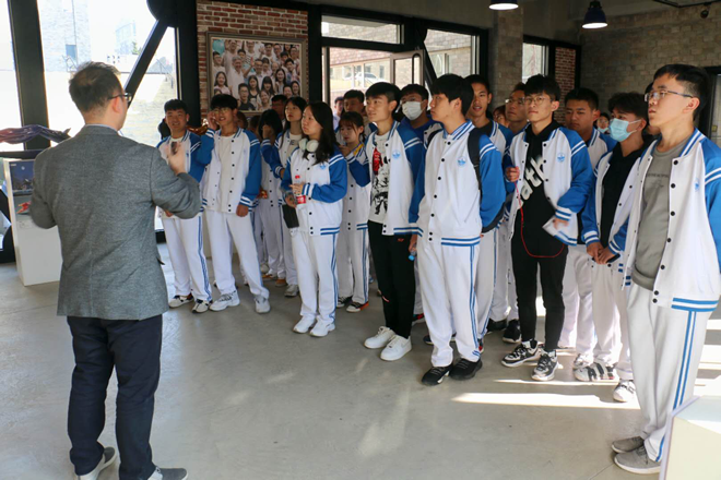 包含东软信息学院实力取胜,更上一层楼的词条 包含东软信息学院实力取胜,更上一层楼的词条