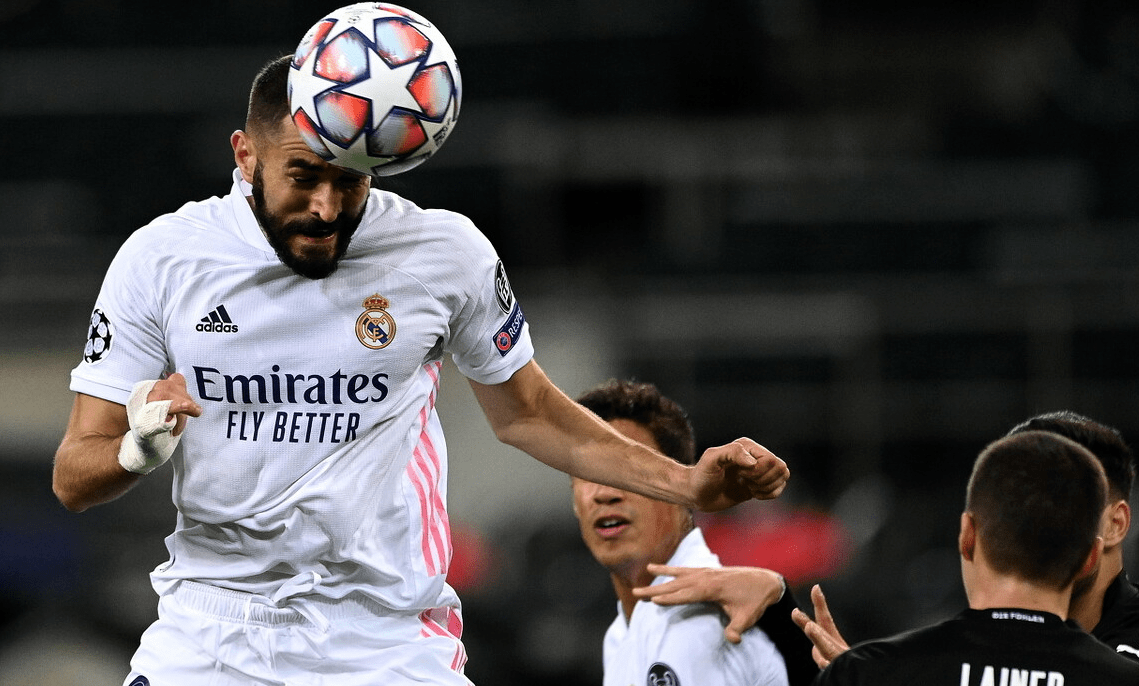 关于危急时刻扳平比分，球队挺身而出的信息