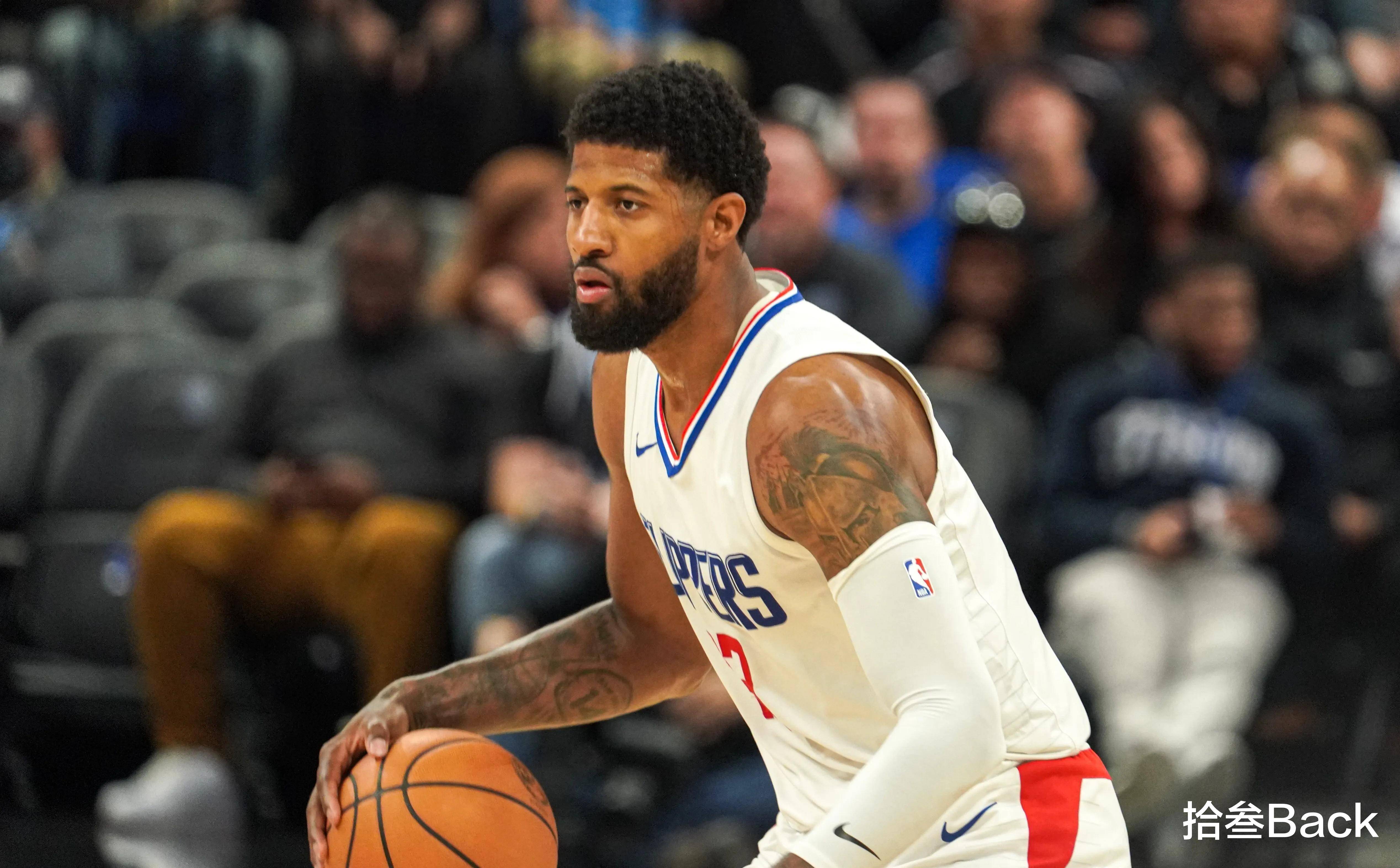 比赛结束后球员情绪波动，喜忧参半的结局的简单介绍