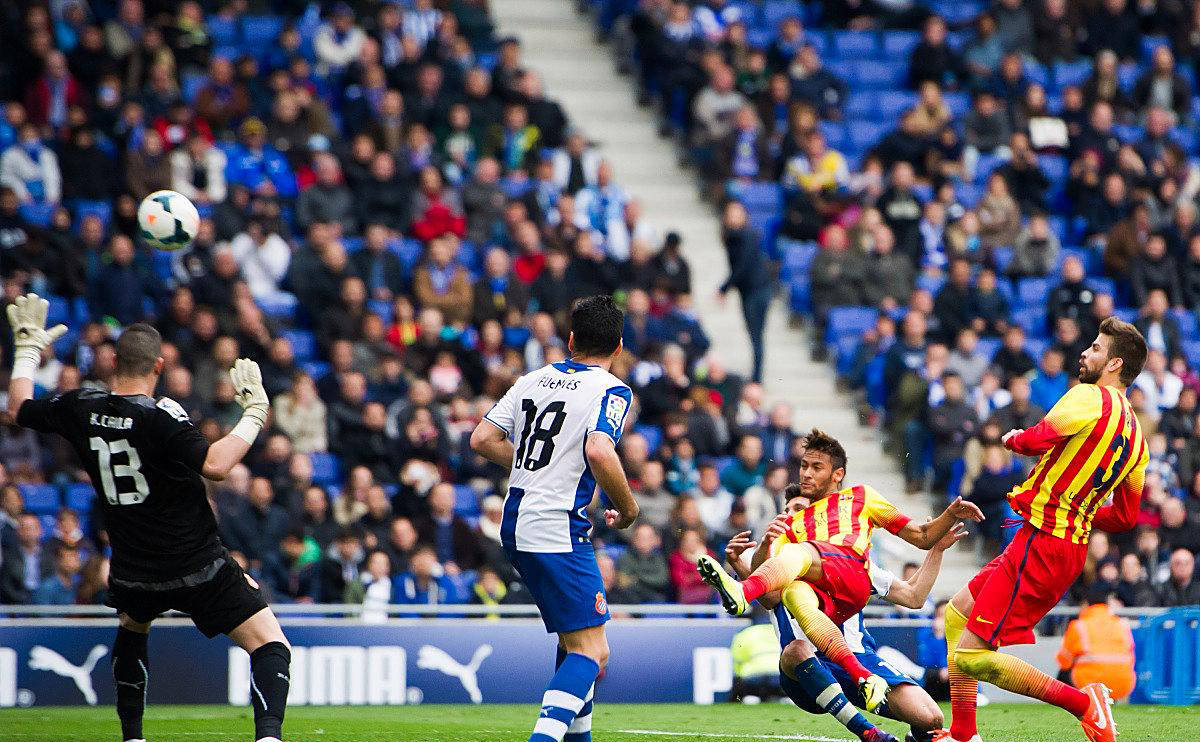 沃特福德击败狼队，继续向前挺进欧战区的简单介绍