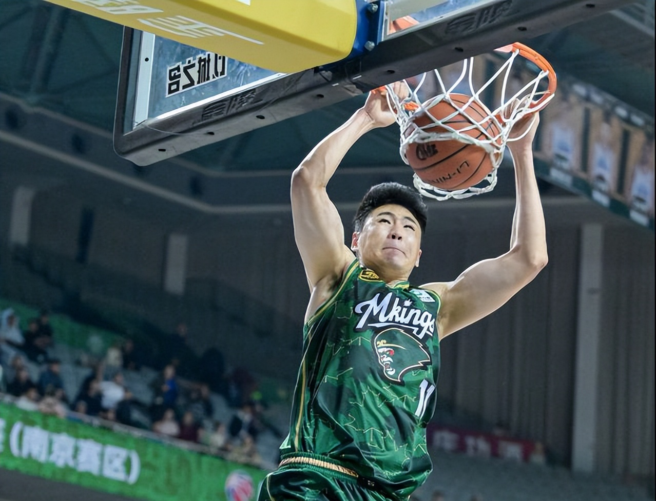 aoa体育课程-北京队轻松取胜，提升战绩稳坐榜首的简单介绍